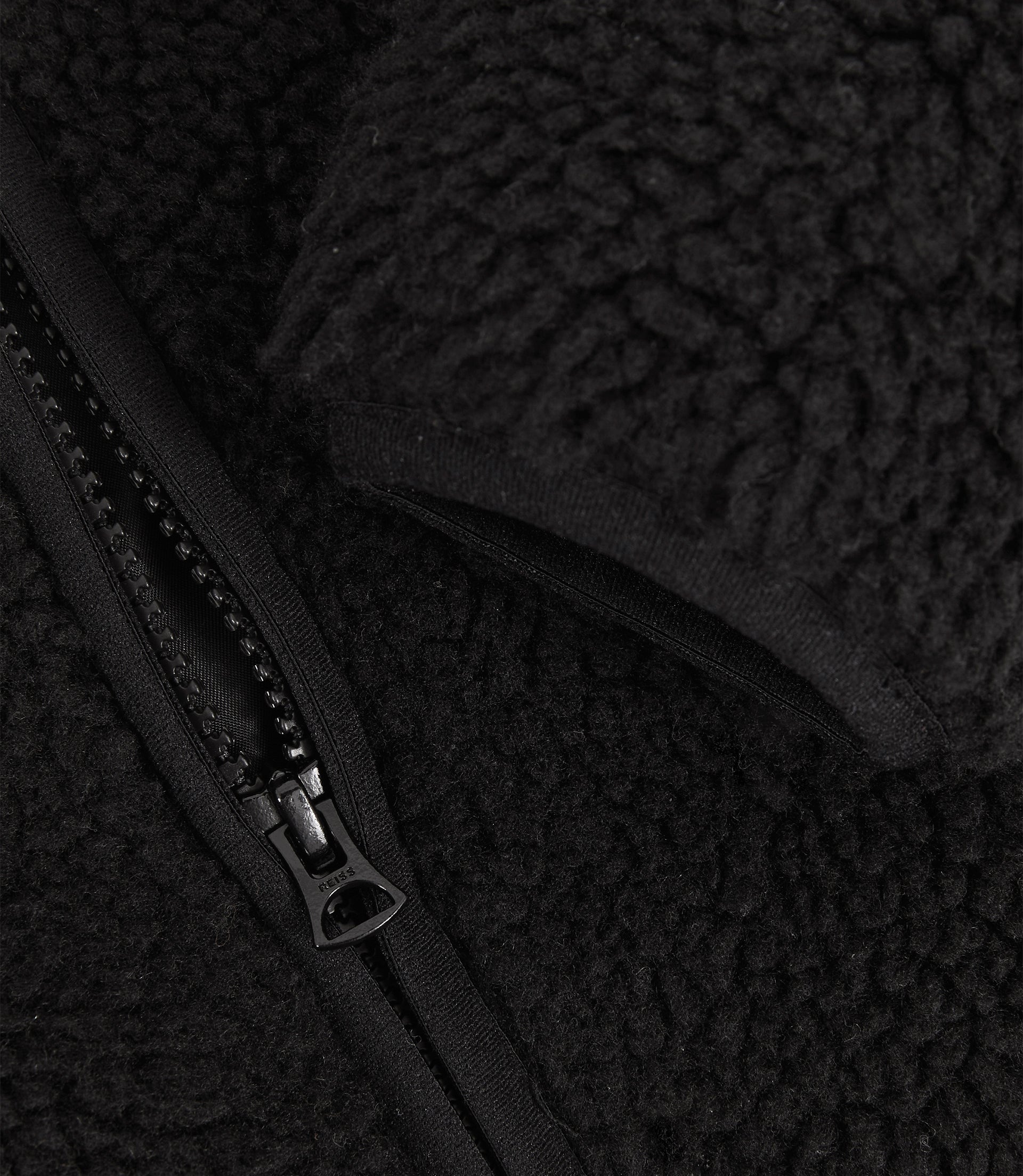 Reiss Juniors Embroidered Sherpa Fleece Jacket - Black