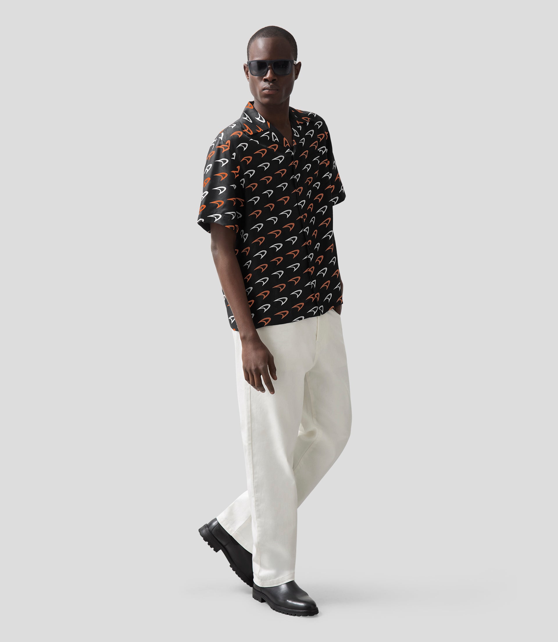 Reiss Mens Vision Speedmark Printed Cuban Shirt - Black