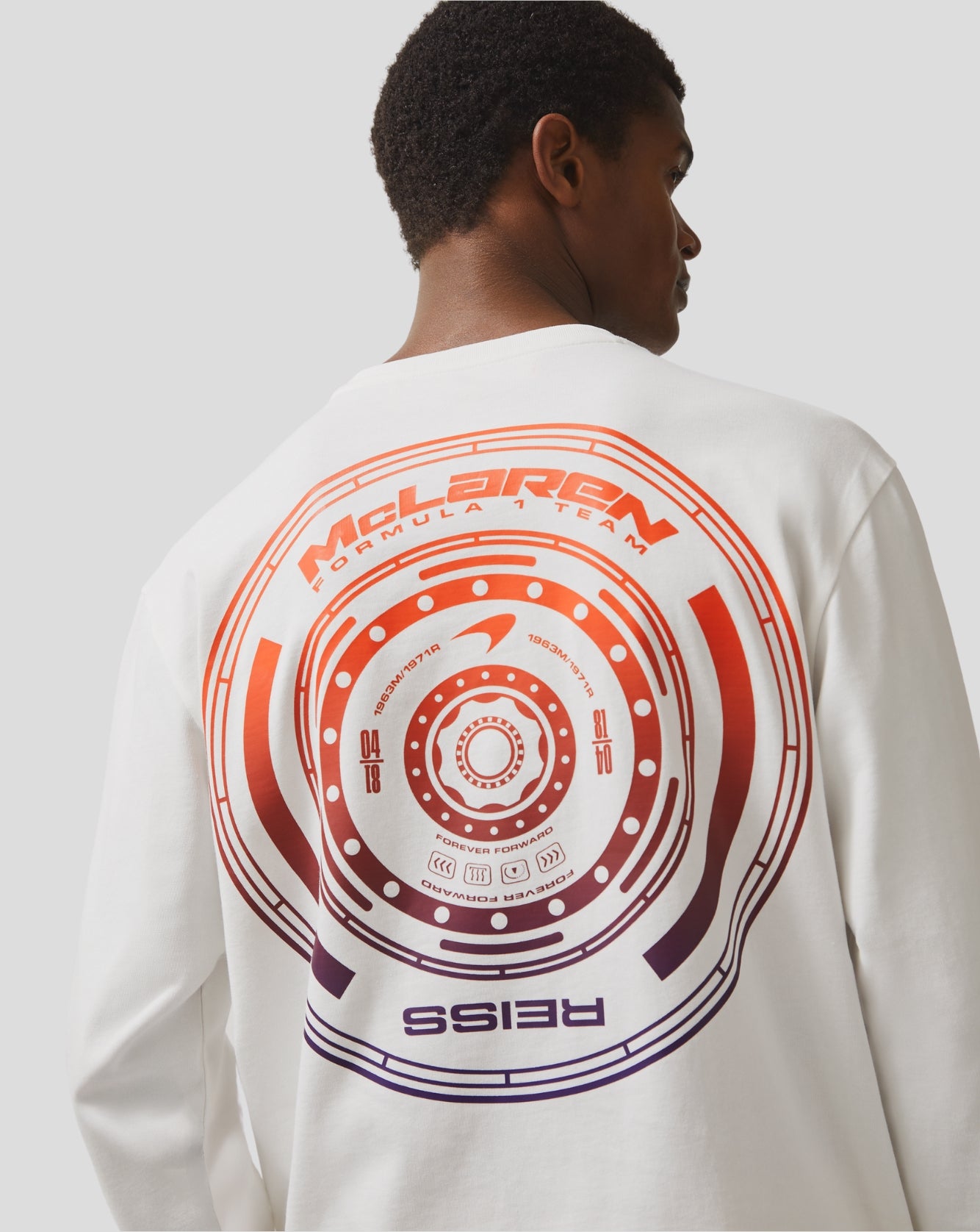 Reiss Unisex legacy Long Sleeve Ombré Tyre Printed T-Shirt - White
